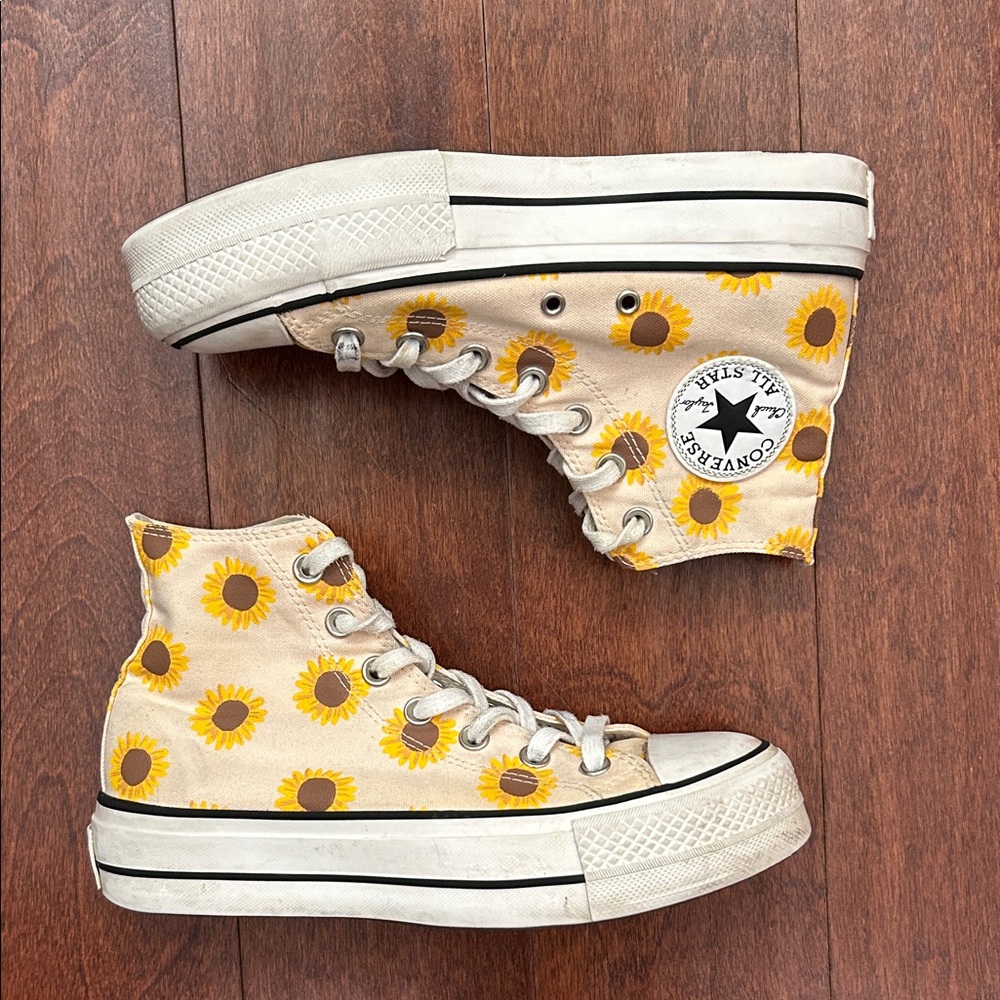 Converse High Top Platform Sneakers in Pale Pink, Yellow Sunflower Print, Size 7